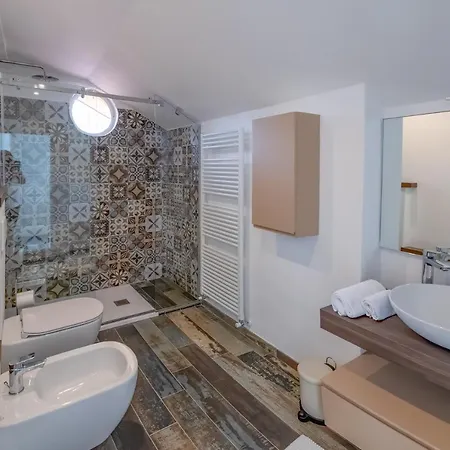 Max * بيلاجيو